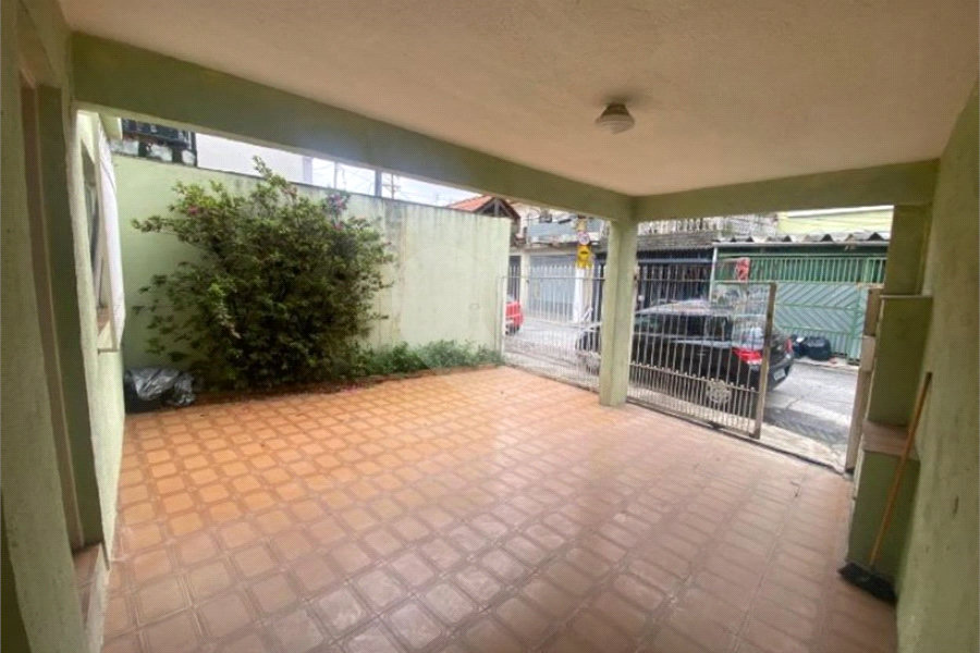 Sobrado à venda com 3 quartos em Bom Retiro, São Paulo, SP