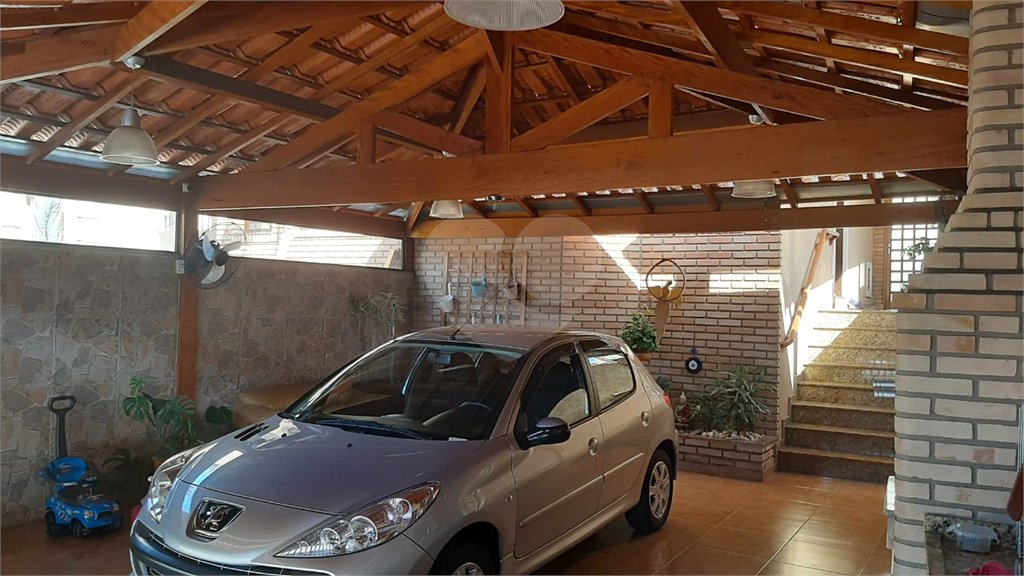 Sobrado à venda com 3 quartos, sendo 1 suíte, em Jaçanã, São Paulo, SP