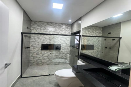 Casa à venda com 4 quartos, sendo 3 suítes,  no condomínio Alphaville Castelo, Itu - SP