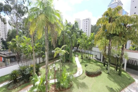 Apartamento à venda com 4 quartos, sendo 3 suítes,  em Vila Andrade, São Paulo, SP