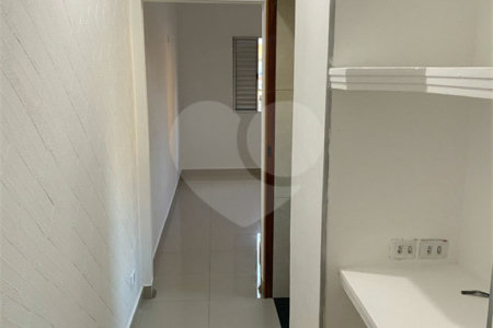 Sobrado à venda com 2 quartos em Jardim Monte Cristo, Suzano, SP