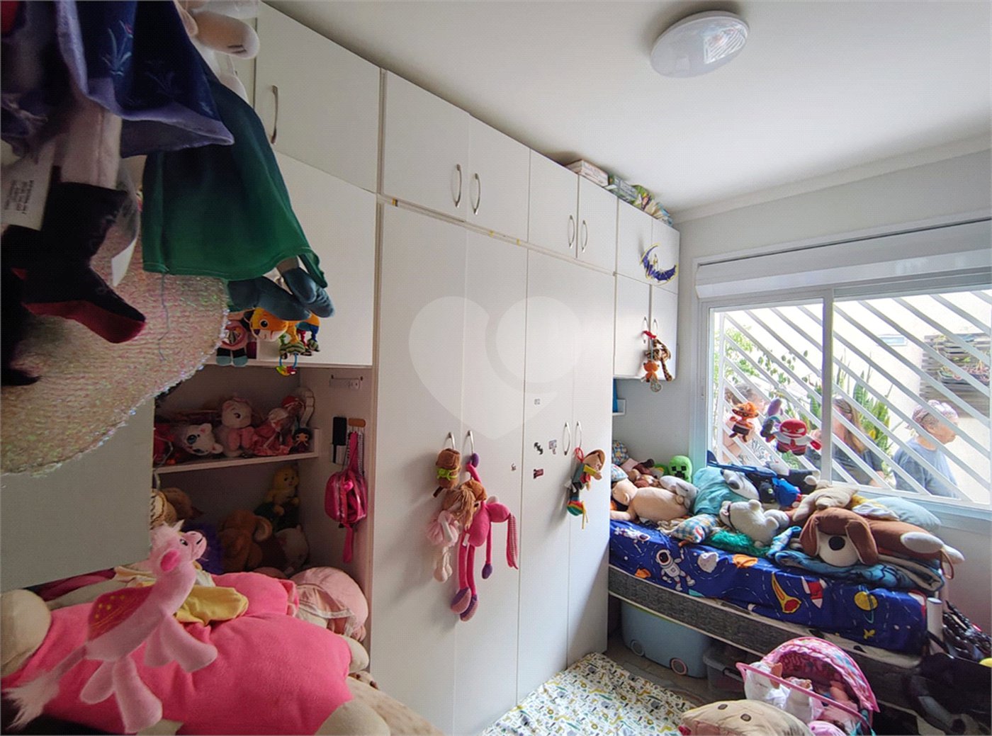 Casa à venda com 2 quartos, sendo 1 suíte, em Vila Vianelo, Jundiaí, SP