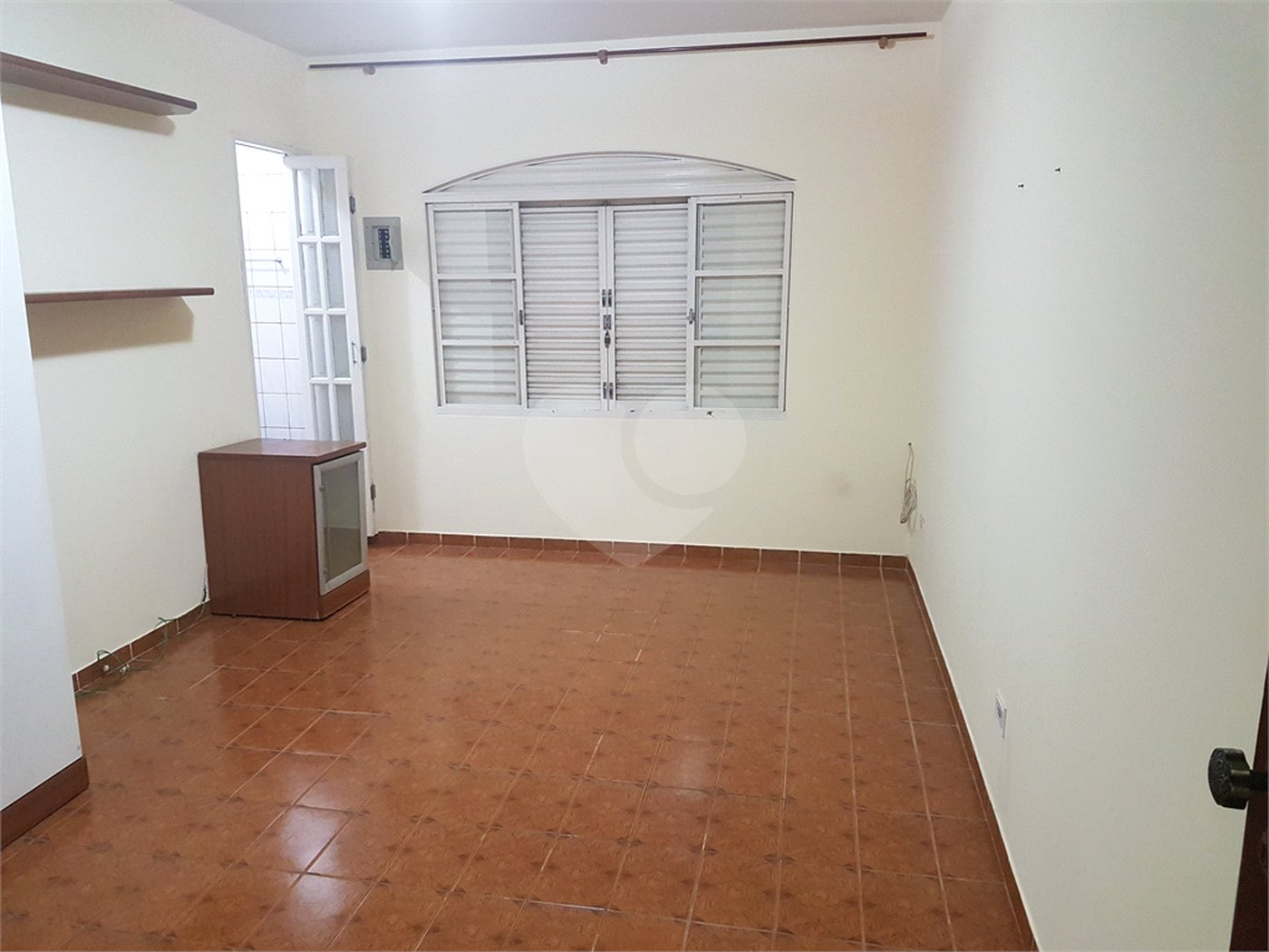 Sobrado à venda com 3 quartos, sendo 1 suíte, em Jardim Valéria, Guarulhos, SP