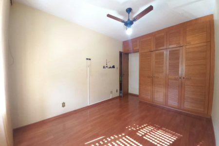 Belíssimo Apartamento de Frente, 3 Quartos, com Garagem Fechada, à Venda no Marapé – Santos/SP