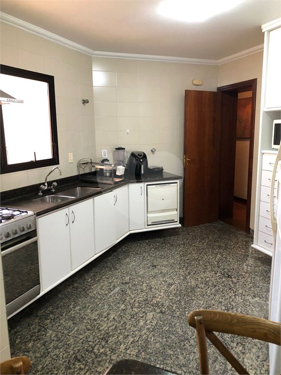 Apartamento à venda com 4 quartos, sendo 1 suíte, em Jardim Avelino, São Paulo, SP