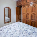 Casa à venda com 3 quartos em Jardim Marisa, São Paulo, SP