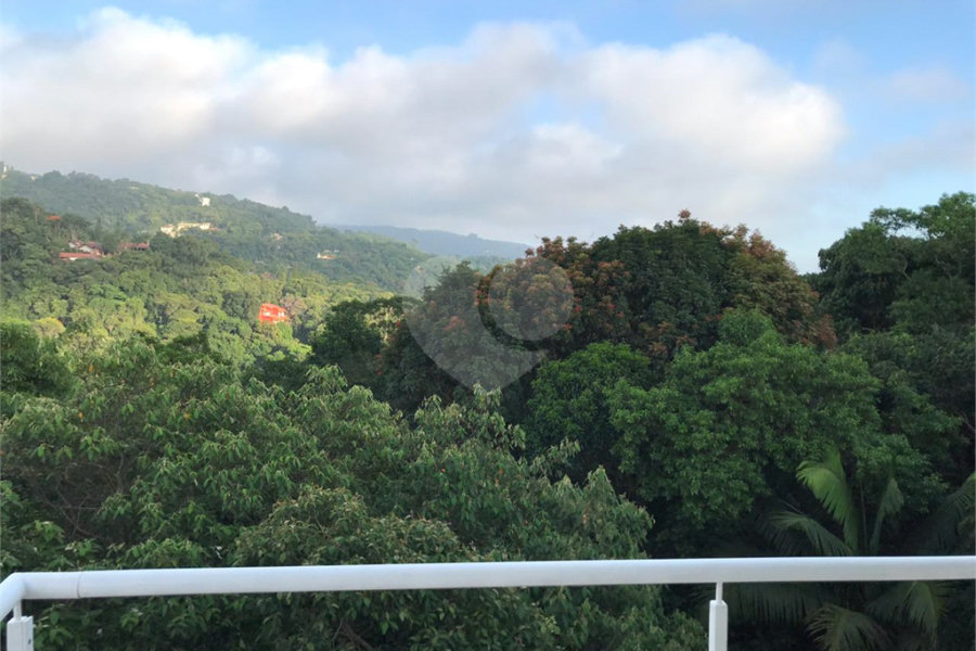 Casa à venda com 3 suítes no condomínio Alpes da Cantareira, Mairiporã - SP