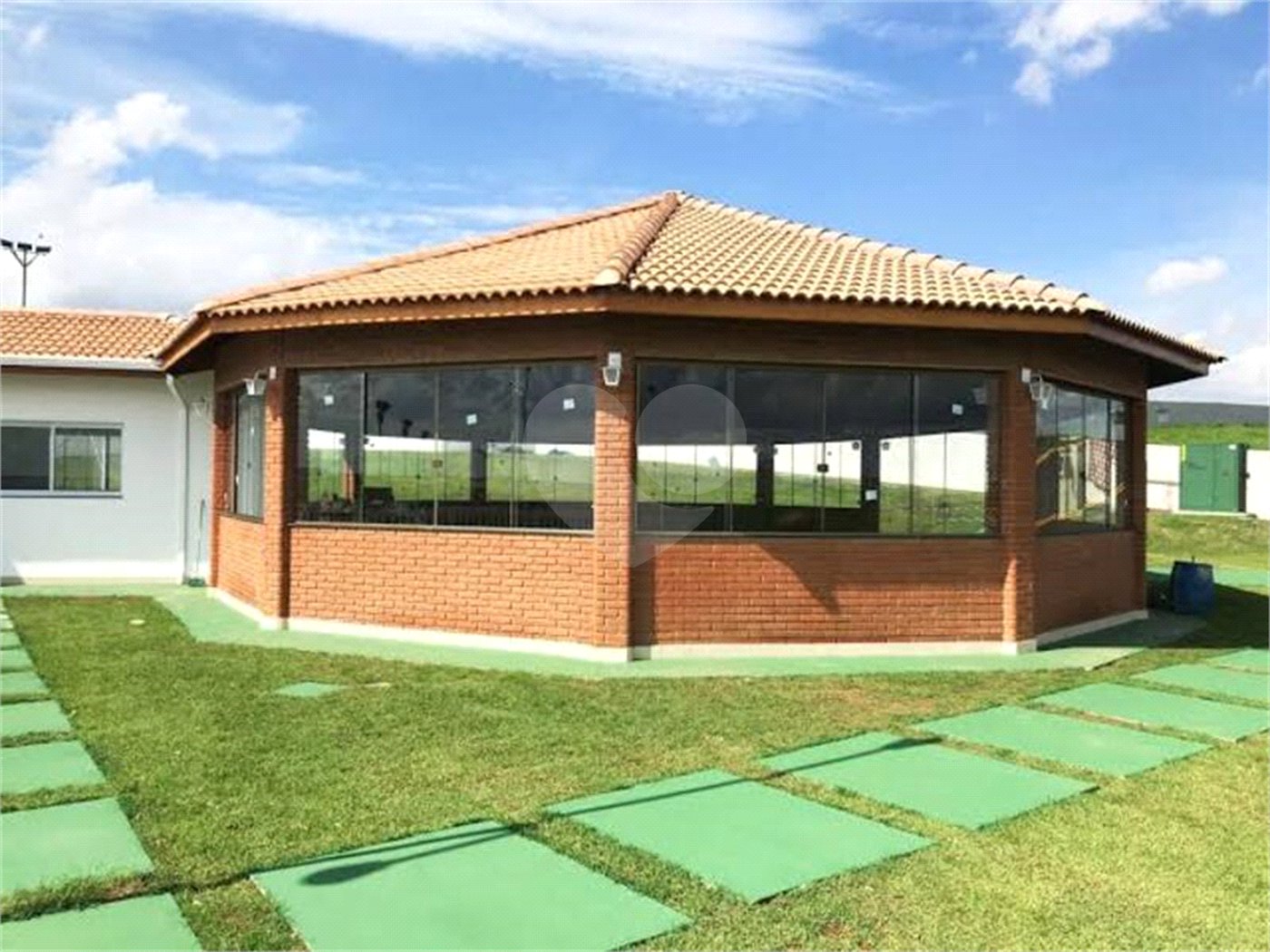 Terreno à venda no condomínio Jardim Residencial Dona Maria José, Indaiatuba - SP