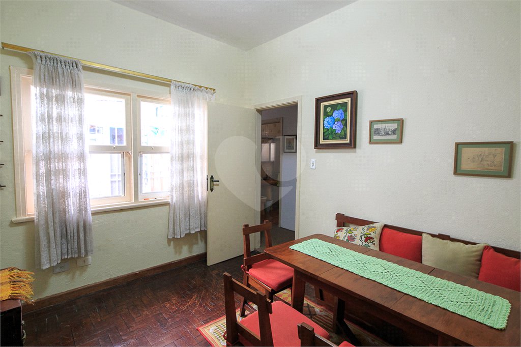 Casa Térrea à venda com 4 quartos em Campo Belo, São Paulo, SP