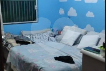 Casa à venda com 5 quartos, sendo 1 suíte,  em Parque do Colégio, Suzano, SP