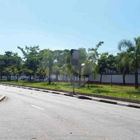 Casa à venda com 4 quartos em Campo Grande, São Paulo, SP