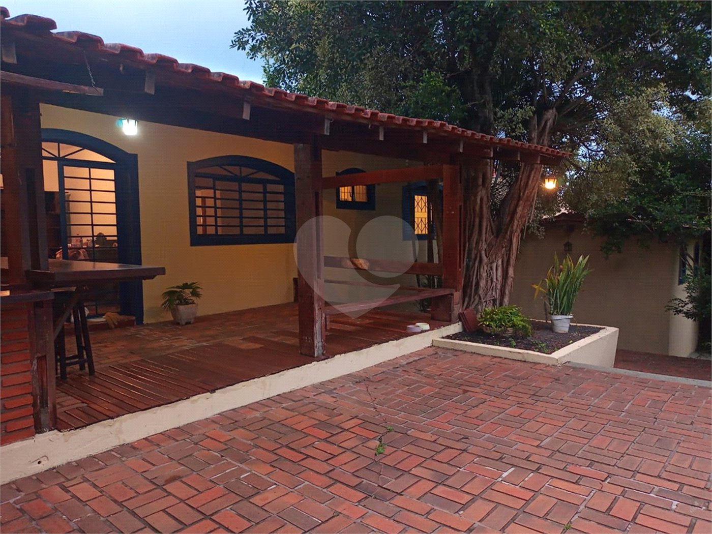 Casa à Venda no Residencial Samambaia – 200 m² de Área Construída