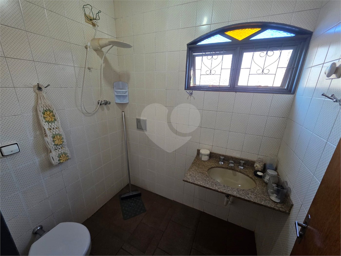 Sobrado 3 quartos 1 suíte centro