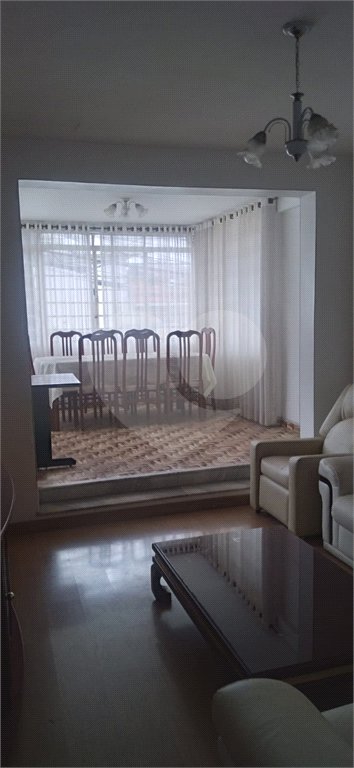 Sobrado à venda com 3 quartos em Vila Medeiros, São Paulo, SP