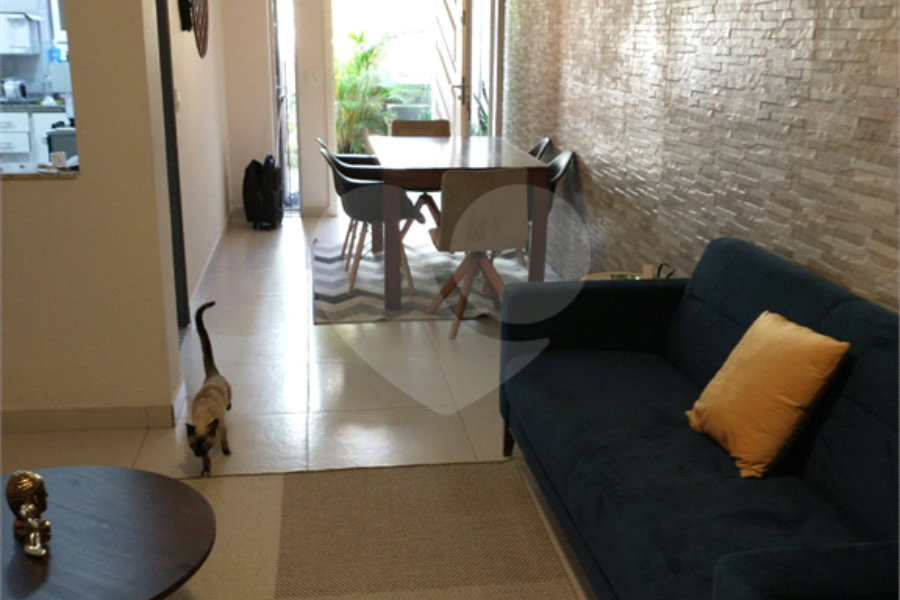 Sobrado à venda com 3 quartos, sendo 1 suíte, em Lapa, São Paulo, SP