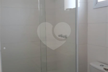 Apartamento à venda ou para alugar com 2 quartos, sendo 1 suíte,  em Vila Santa Isabel, São Roque, SP