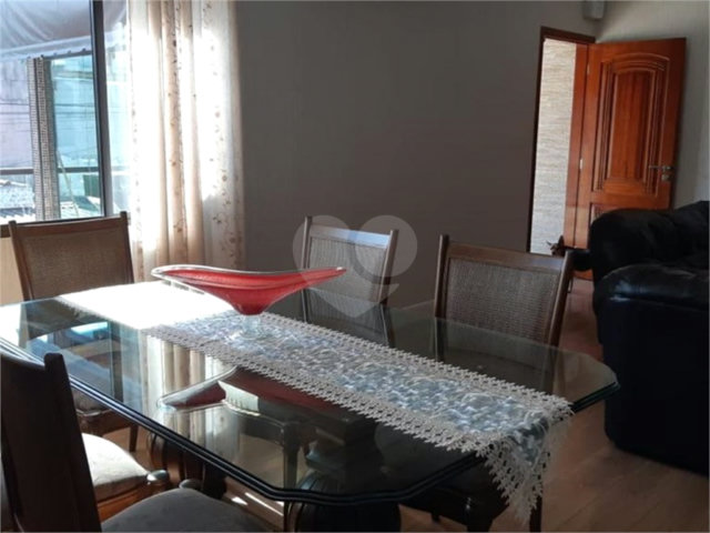 Sobrado à venda com 4 quartos, sendo 1 suíte,  em Vila Guilherme, São Paulo, SP