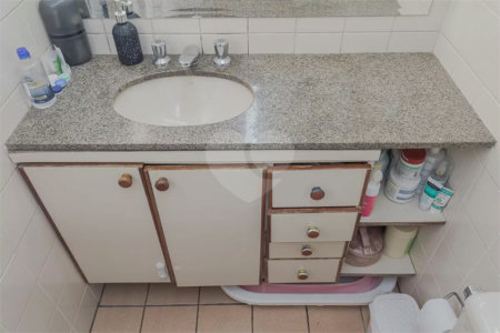 Apartamento à venda com 3 quartos, sendo 1 suíte, em Perdizes, São Paulo, SP