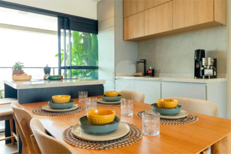 Apartamento à venda com 3 quartos, sendo 2 suítes, em Pinheiros, São Paulo, SP