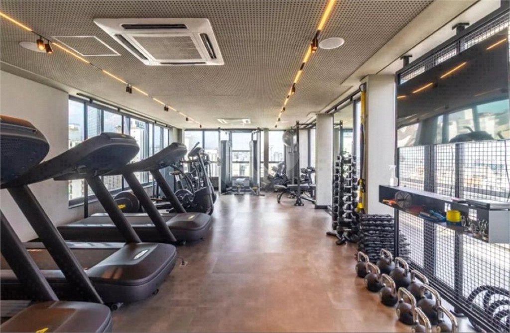 Apartamento à venda com 3 quartos, sendo 1 suíte, em Jardim Paulista, São Paulo, SP