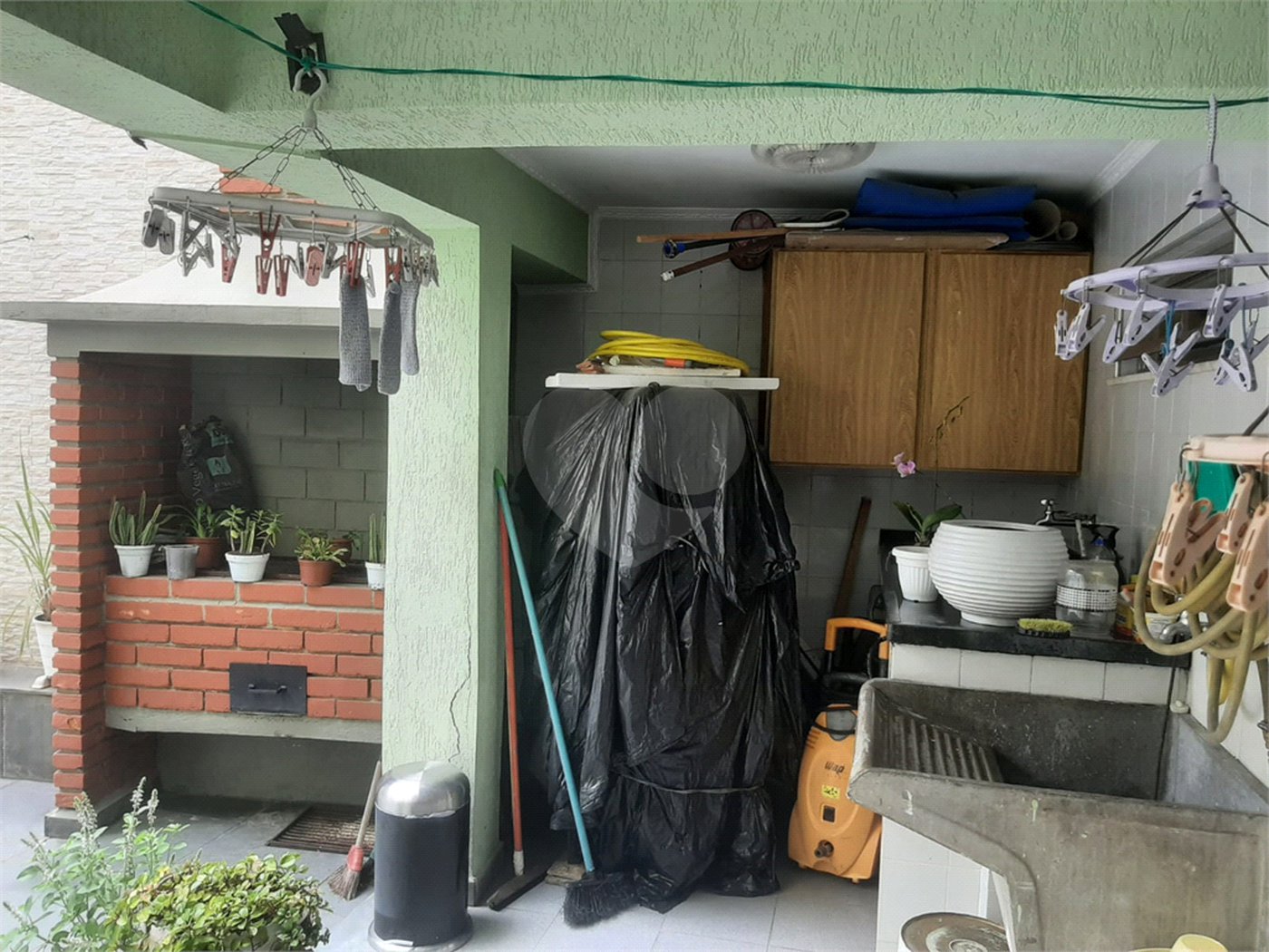 Sobrado à venda com 4 quartos, sendo 2 suítes, em Tremembé, São Paulo, SP