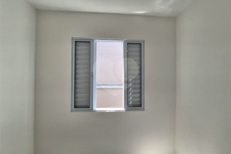 Apartamento à venda com 2 quartos em Vila Mangalot, São Paulo, SP