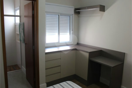 Casa à venda com 3 quartos, sendo 2 suítes, no condomínio Residencial Mantova, Indaiatuba - SP