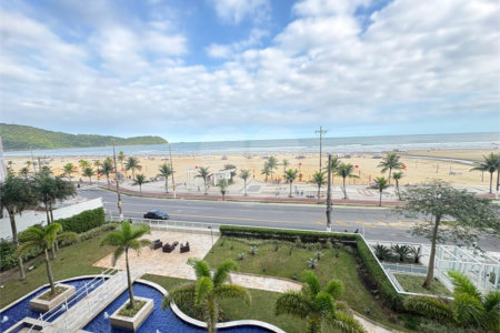 Apartamento à venda com 2 quartos, sendo 1 suíte,  em Boqueirão, Praia Grande, SP