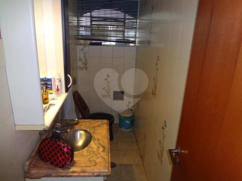 Sobrado à venda com 3 quartos, sendo 1 suíte, em Jardim do Colégio (zona Norte), São Paulo, SP