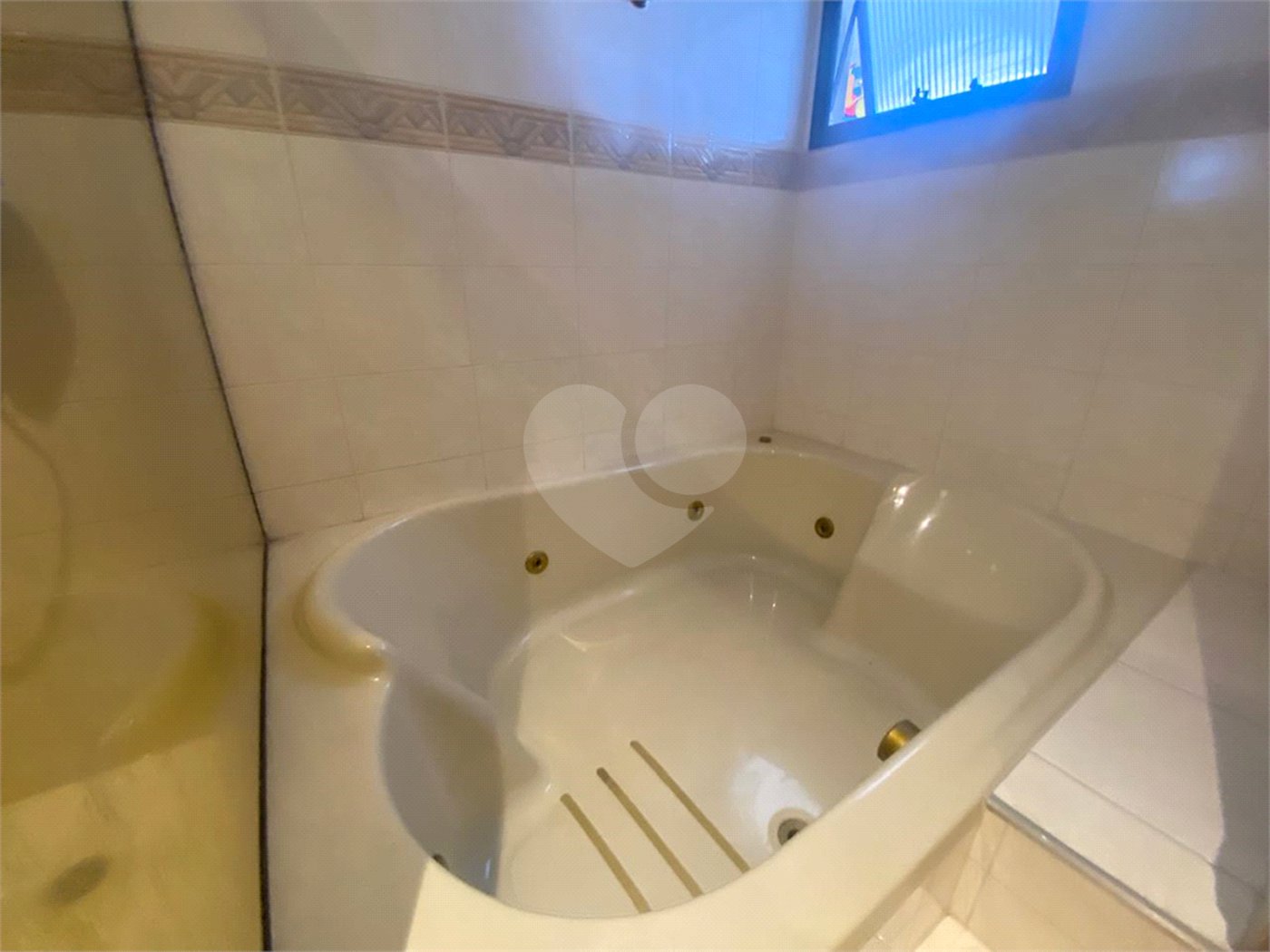 Apartamento à venda com 3 suítes em Tatuapé, São Paulo, SP