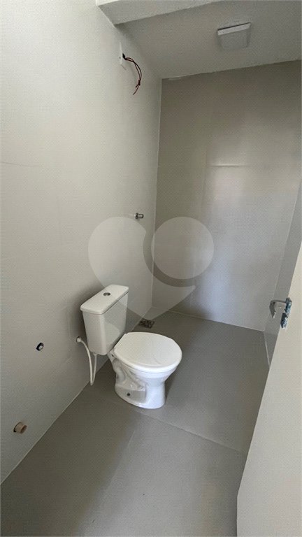Sobrado à venda com 4 quartos, sendo 3 suítes, em Jardim Paulista, Atibaia, SP