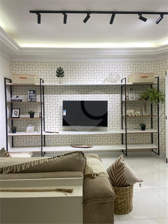 Casa de Vila à venda com 2 quartos, sendo 1 suíte, em Silveira, Santo André, SP