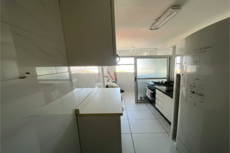 Apartamento à venda com 3 quartos, sendo 1 suíte,  em Jardim Dracena, São Paulo, SP