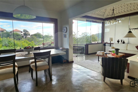 Casa à venda com 4 quartos, sendo 3 suítes, em João Fernandes, Armação dos Búzios, RJ