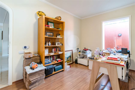 Casa à venda com 4 suítes no condomínio Residencial Chácara Monte Alegre, São Paulo - SP