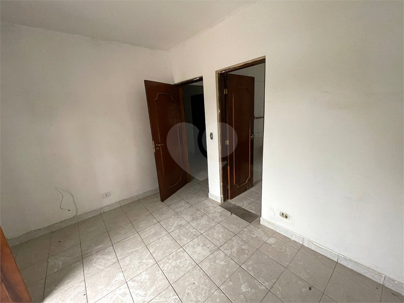 Casa à venda com 4 quartos, sendo 1 suíte, em Mandaqui, São Paulo, SP