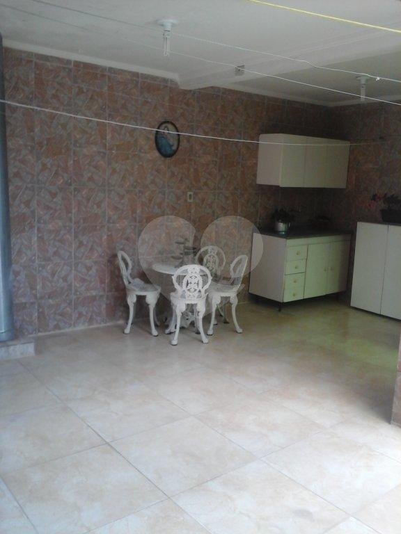 Sobrado à venda com 3 suítes em Tremembé, São Paulo, SP