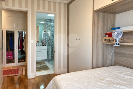 Apartamento à venda com 3 suítes em Baeta Neves, São Bernardo do Campo, SP