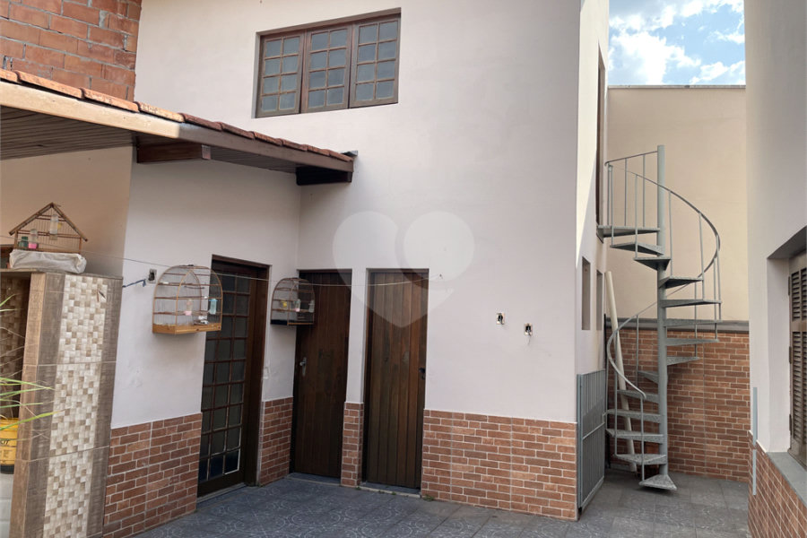 Casa Térrea à venda com 5 quartos, sendo 3 suítes, em Butantã, São Paulo, SP