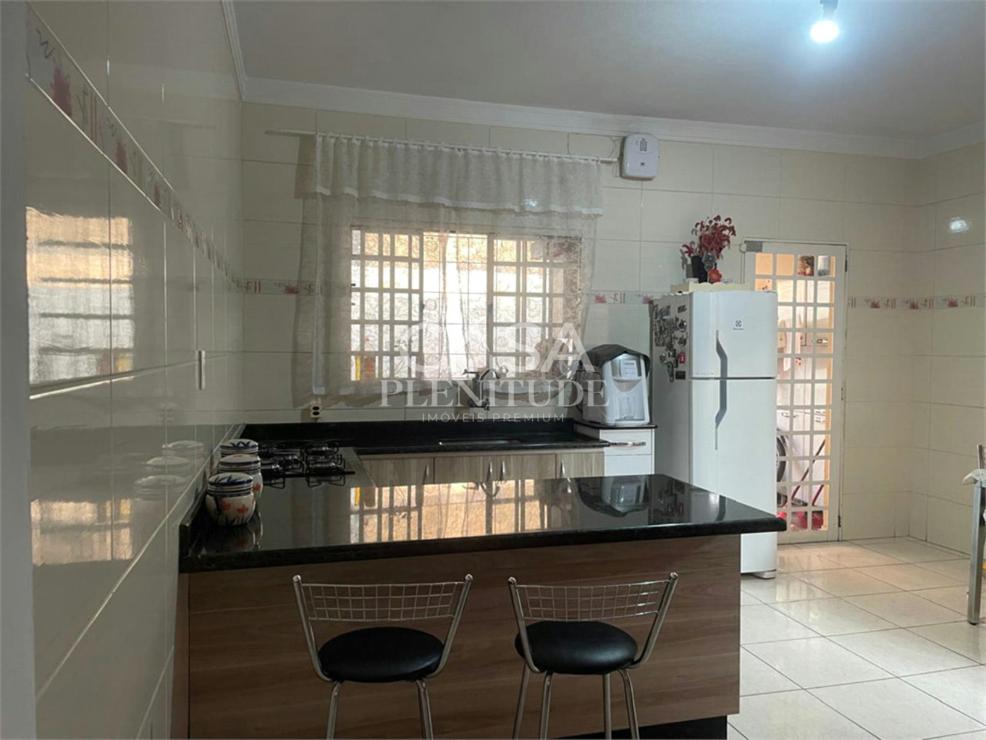 Sobrado à venda com 2 quartos em Vila Eros, Sorocaba, SP