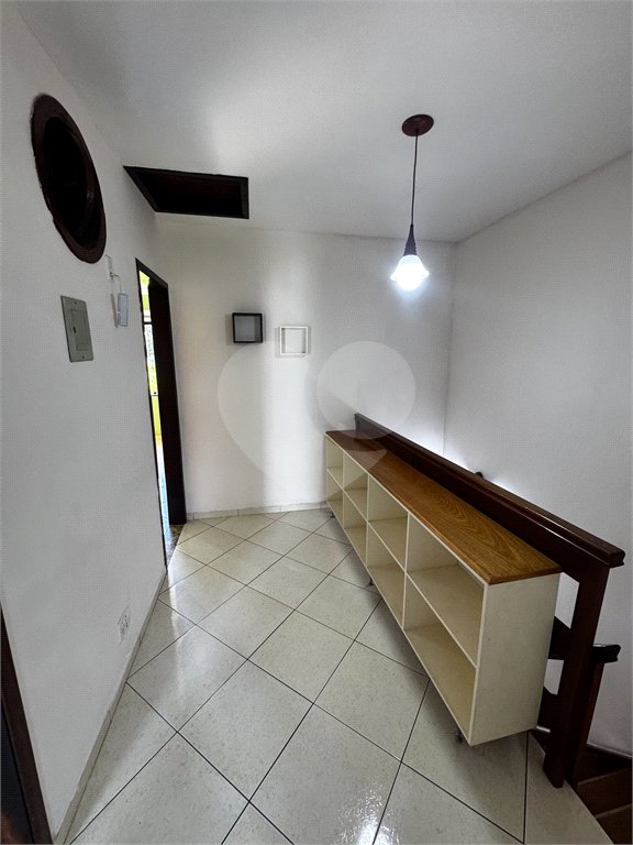 Casa à venda com 3 quartos, sendo 1 suíte, no condomínio Village da Posse, Rio de Janeiro - RJ