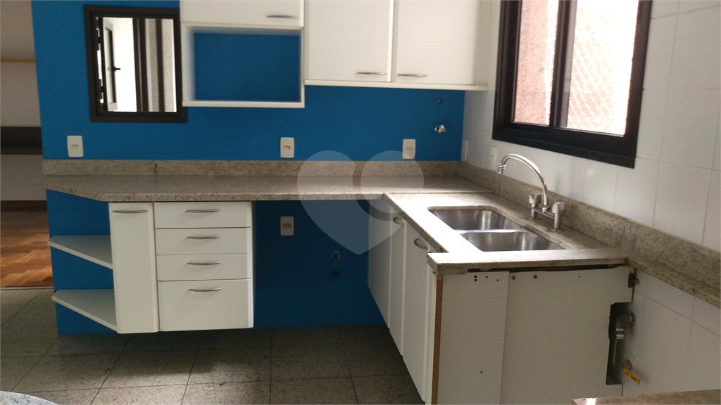 Apartamento à venda com 4 suítes em Vila Suzana, São Paulo, SP