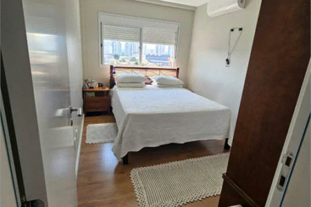 Apartamento à venda com 2 suítes em Vila Anastácio, São Paulo, SP