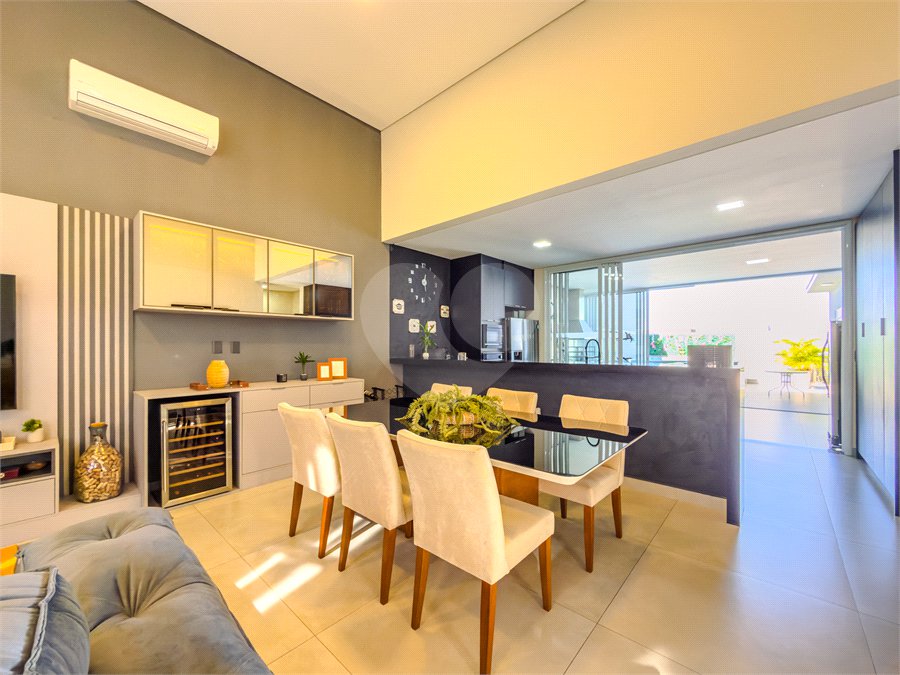 Casa à venda com 3 suítes no condomínio Jardim Residencial Dona Maria José, Indaiatuba - SP