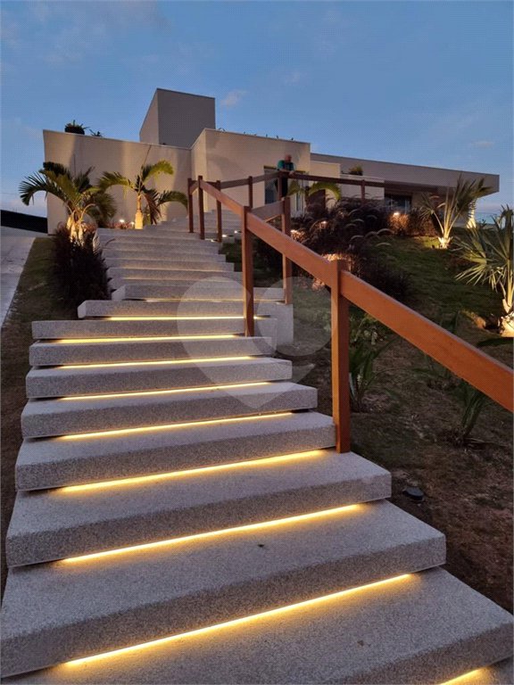 Casa à venda com 4 suítes no condomínio Campo de Toscana, Vinhedo - SP