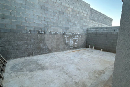 Casa à venda com 2 quartos no condomínio Residencial Parque Imperial, Sorocaba - SP