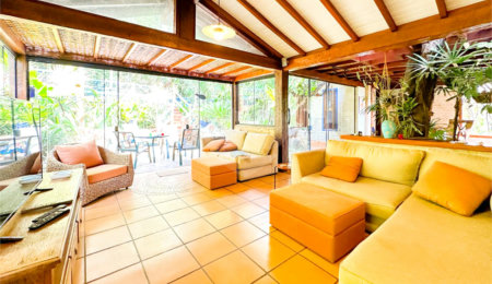 Casa à venda com 3 suítes no condomínio São Joaquim, Vinhedo - SP