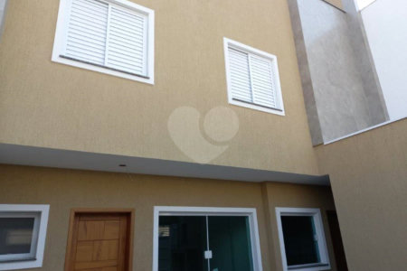 Casa à venda com 3 quartos, sendo 1 suíte, em Vila Brasilina, São Paulo, SP