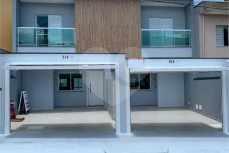 Sobrado à venda com 3 suítes em Vila Marina, Santo André, SP