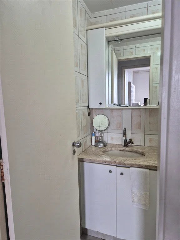 Apartamento à venda com 3 quartos em Jardim Piracuama, São Paulo, SP